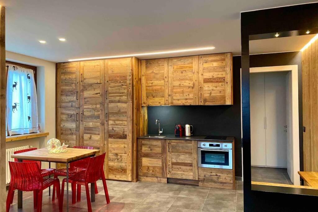 La Petite Maison D'Erika Aosta Exterior foto